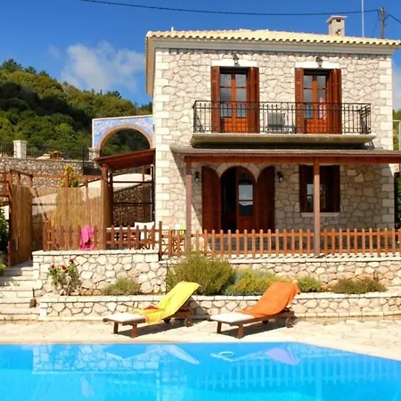 Executive Scorpios With Private Pool *